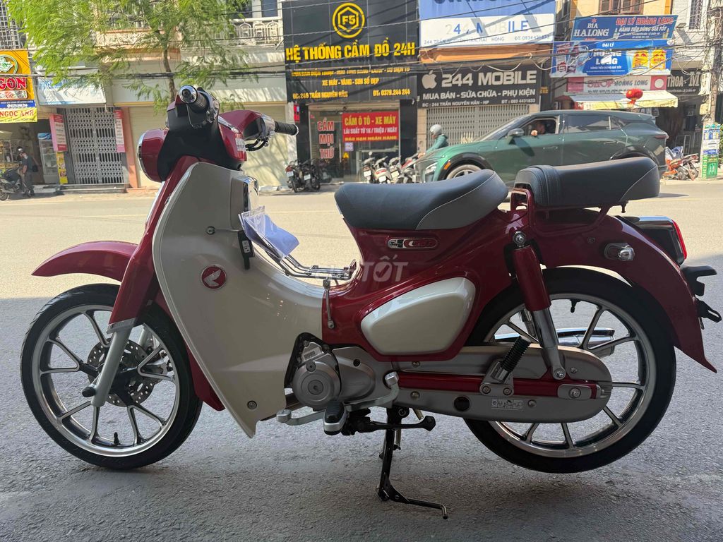 SUPERCUP 125 Màu Đỏ chạy 2.000km. Mua bán Xe máy tại Quận Lê Chân Hải Phòng được đăng bởi Đỗ Thanh Tùng hình 3