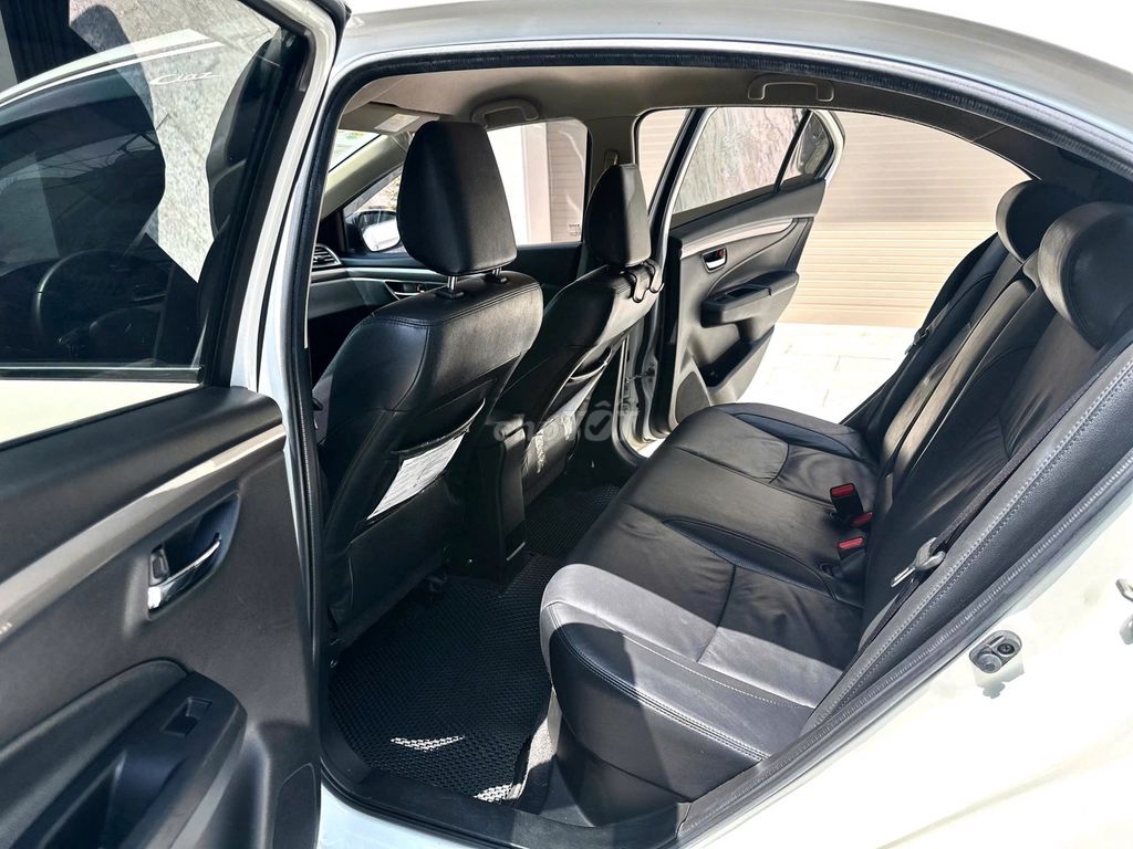 Suzuki Ciaz 2019 Số tự động màu trắng. Mua bán Ô tô tại Quận 12 Tp Hồ Chí Minh được đăng bởi Quang hình 7