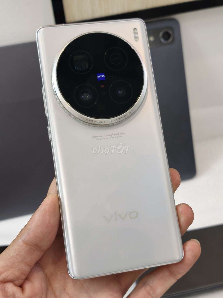 Vivo X100 Ultra 256GB Bạc. Mua bán Điện thoại tại Thành phố Thủ Đức Tp Hồ Chí Minh được đăng bởi Hải Nam Store hình 1