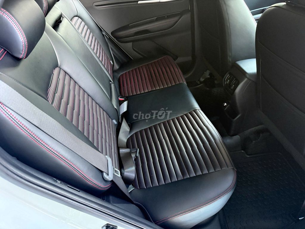 Kia Sonet 2024 1.5 Premium	 - 20000 km. Mua bán Ô tô tại Quận Long Biên Hà Nội được đăng bởi Phạm Thị Hương hình 8