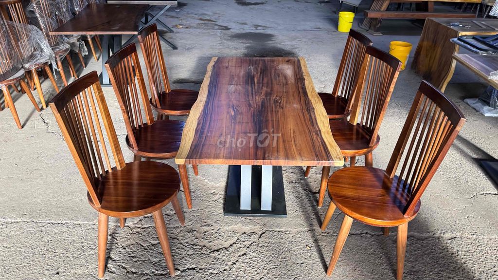 Bàn ăn Gia đình gỗ me tây 80x160x3/75cm. Mua bán Bàn ghế tại Quận Cẩm Lệ Đà Nẵng được đăng bởi KWOOD NỘI THẤT GỖ ME TÂY  hình 1