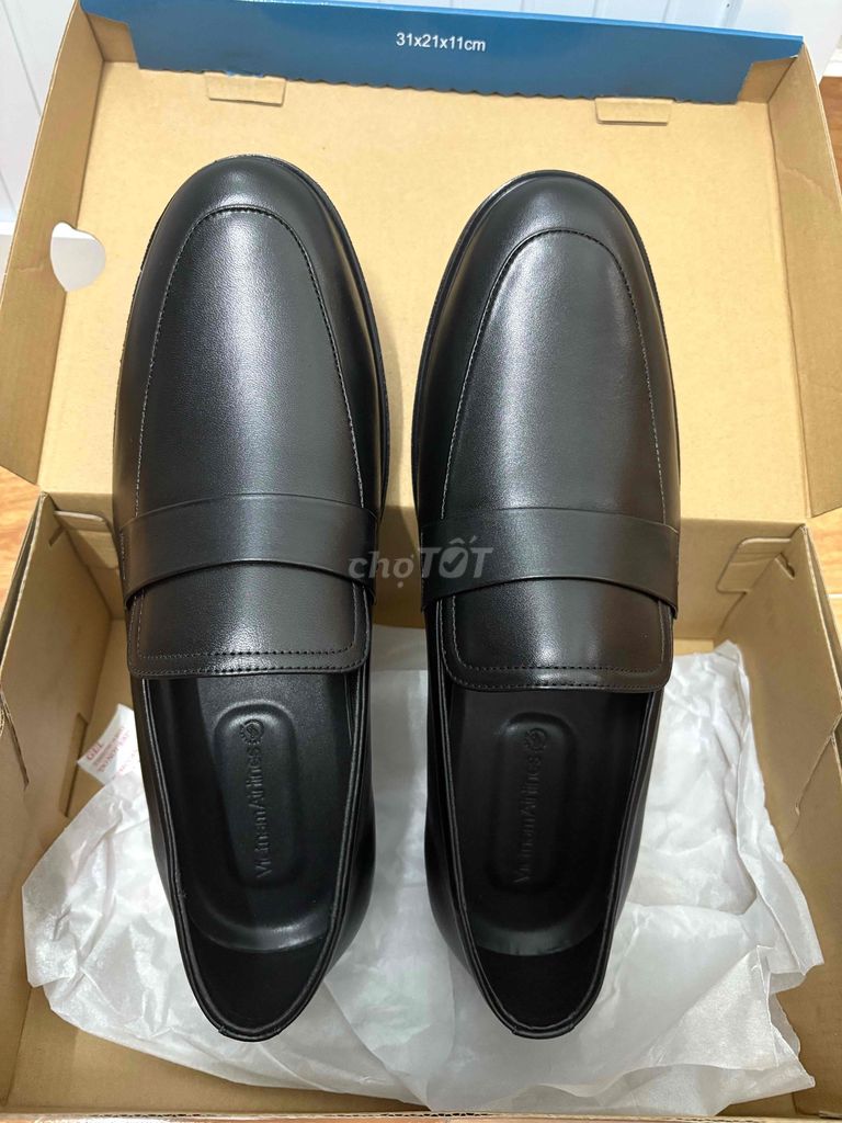 Giày lười nam Da cao cấp Đen size 42 Mới 100%. Mua bán Giày dép tại Huyện An Dương Hải Phòng được đăng bởi nguyen dinh dung hình 1