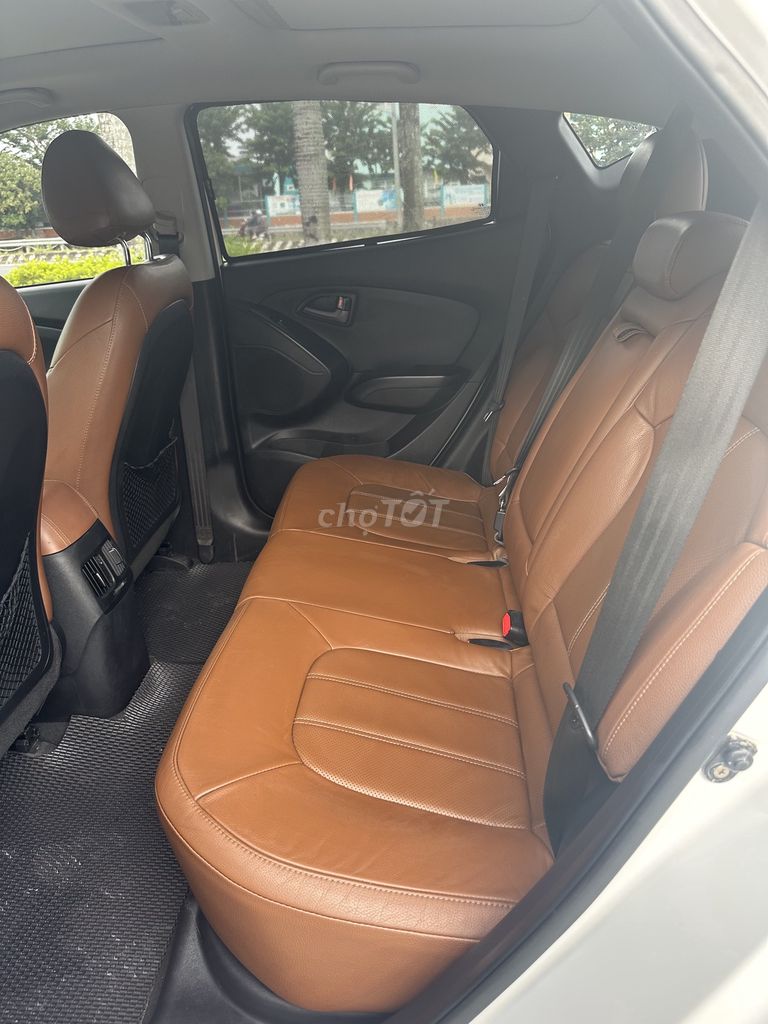 Hyundai Tucson 2013 2.0 AT 2WD - 52700 km. Mua bán Ô tô tại Quận Cẩm Lệ Đà Nẵng được đăng bởi khánh vũ  hình 9