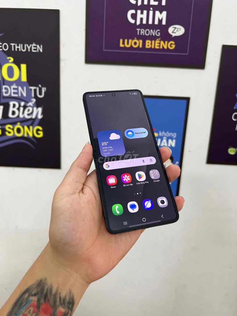 Samsung Zflip 7 256GB Like new 99%. Mua bán Điện thoại tại Quận Đống Đa Hà Nội được đăng bởi KT Hà Nội Mobile hình 1