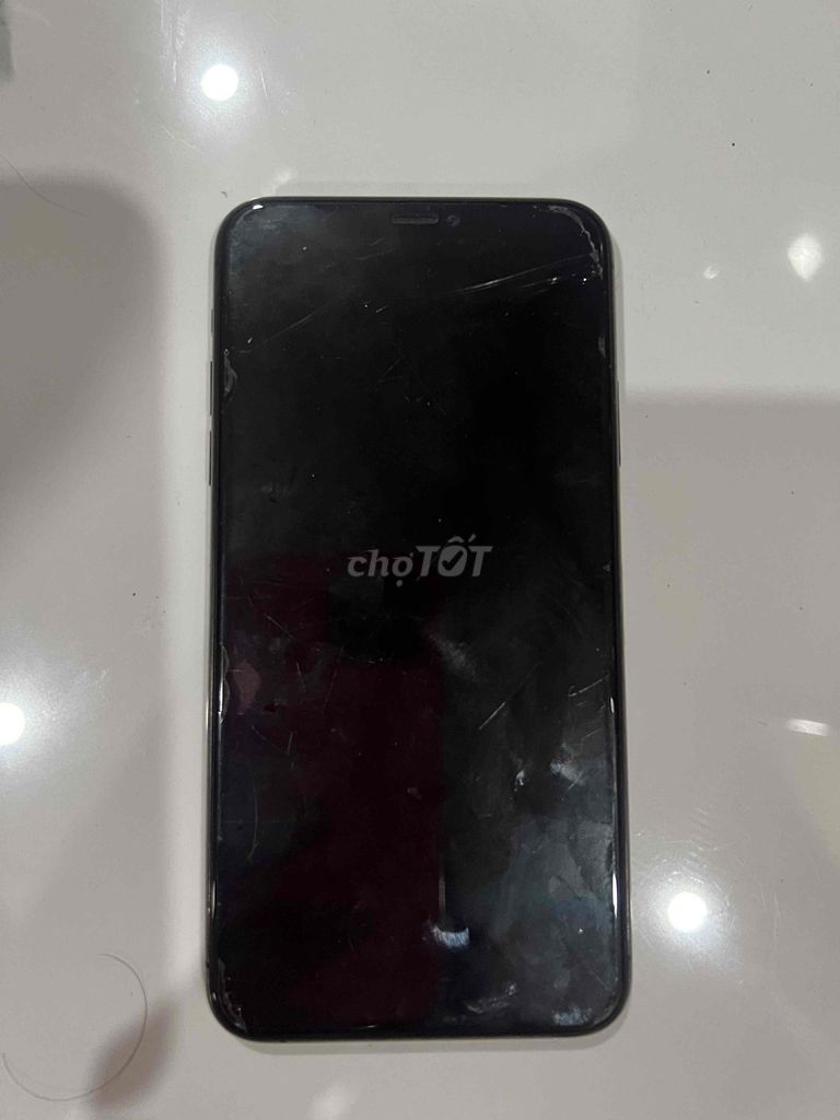 Apple iPhone 11 Pro Max Xám. Mua bán Điện thoại tại Thành phố Dĩ An Bình Dương được đăng bởi Chí Thanh hình 1