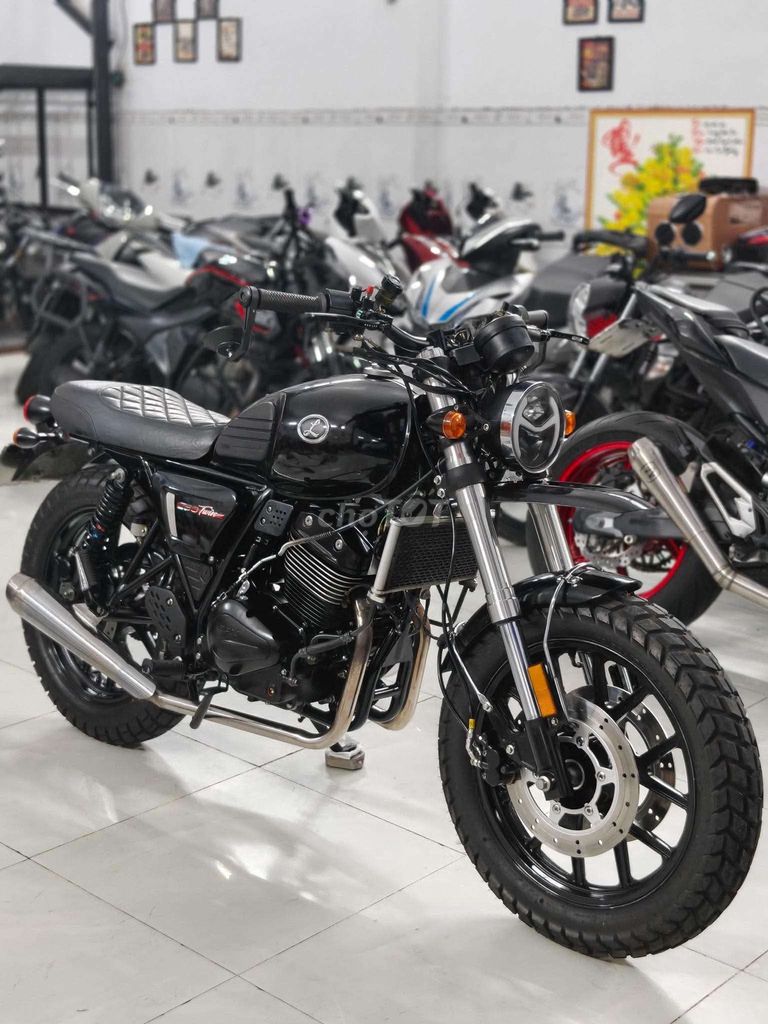 Мотоцикл GPX TWIN 250, 2021, черный, в отличном состоянии