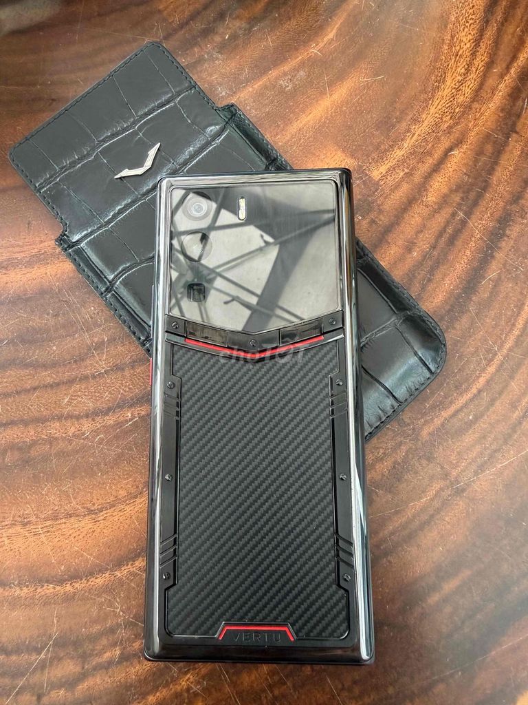 Vertu Meta Vertu 1 Carbon 12GB/512GB Đen. Mua bán Điện thoại tại Thành phố Buôn Ma Thuột Đắk Lắk được đăng bởi phùng vĩnh hình 1