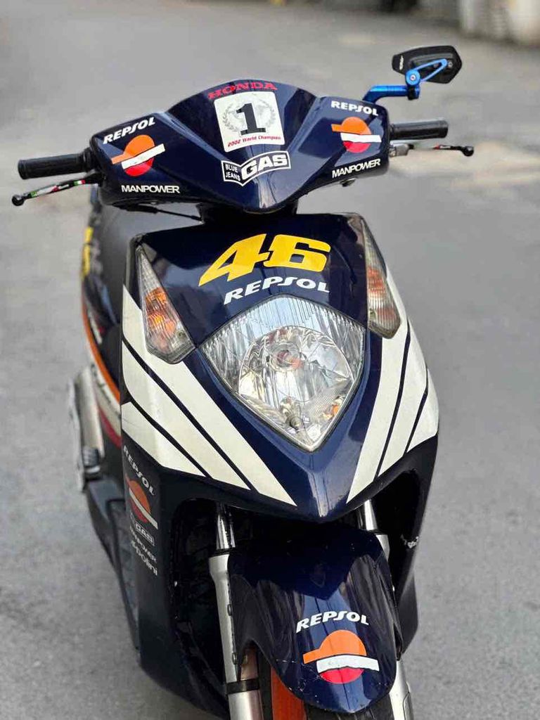 Honda Dylan Repsol biển số 0909. Mua bán Xe máy tại Quận 7 Tp Hồ Chí Minh được đăng bởi Hoàng Lambada hình 5