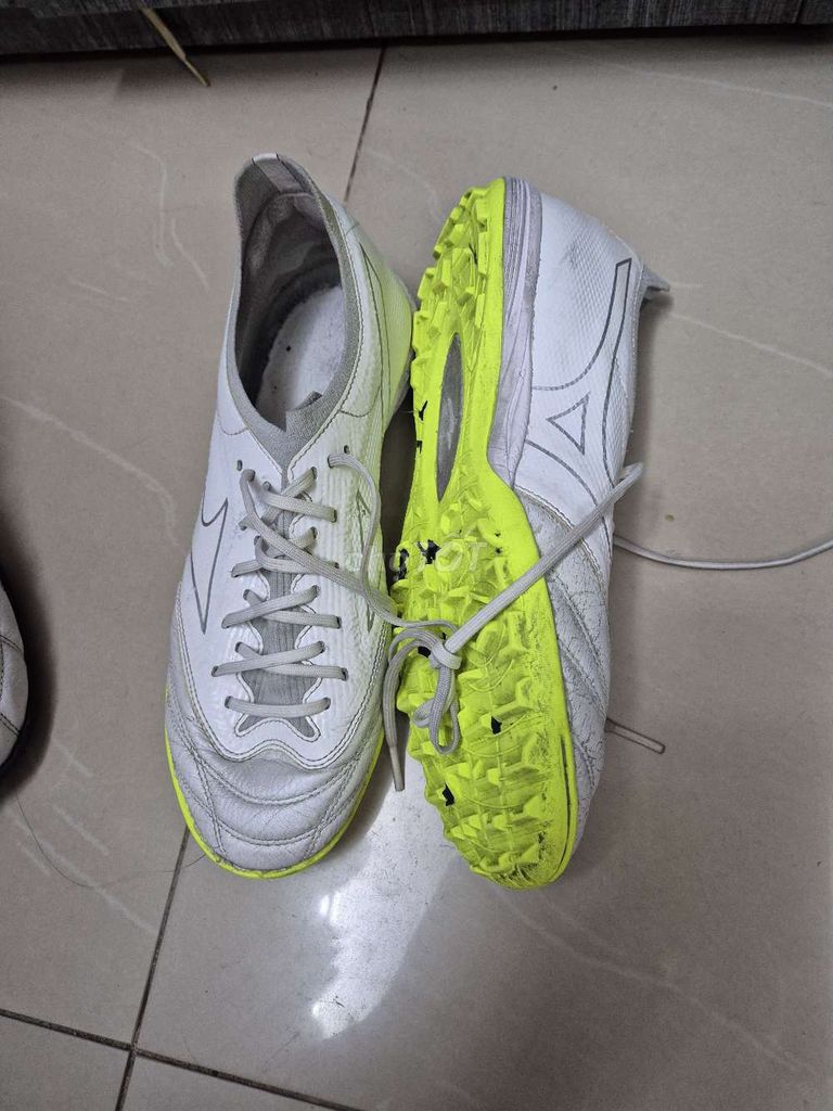 mizuno 40.5 cỏ nhân tạo . Mua bán Giày dép tại Quận Gò Vấp Tp Hồ Chí Minh được đăng bởi Đăk Mê hình 1