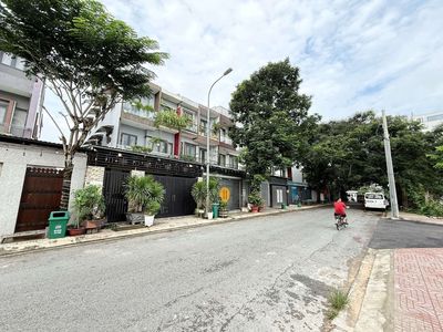 Plot of land 97 m² · Đường Lê Thị Riêng