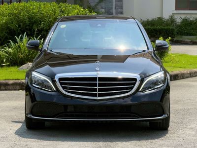 Mercedes-Benz C200 Exclusive 2020 23.600 km