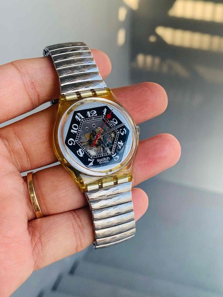 Đồng hồ Swatch Thuỵ Sĩ zin keng chạy chuẩn. Mua bán Đồng hồ tại Huyện Bình Chánh Tp Hồ Chí Minh được đăng bởi tiệm đồng hồ si Nhật Thuỵ hình 1