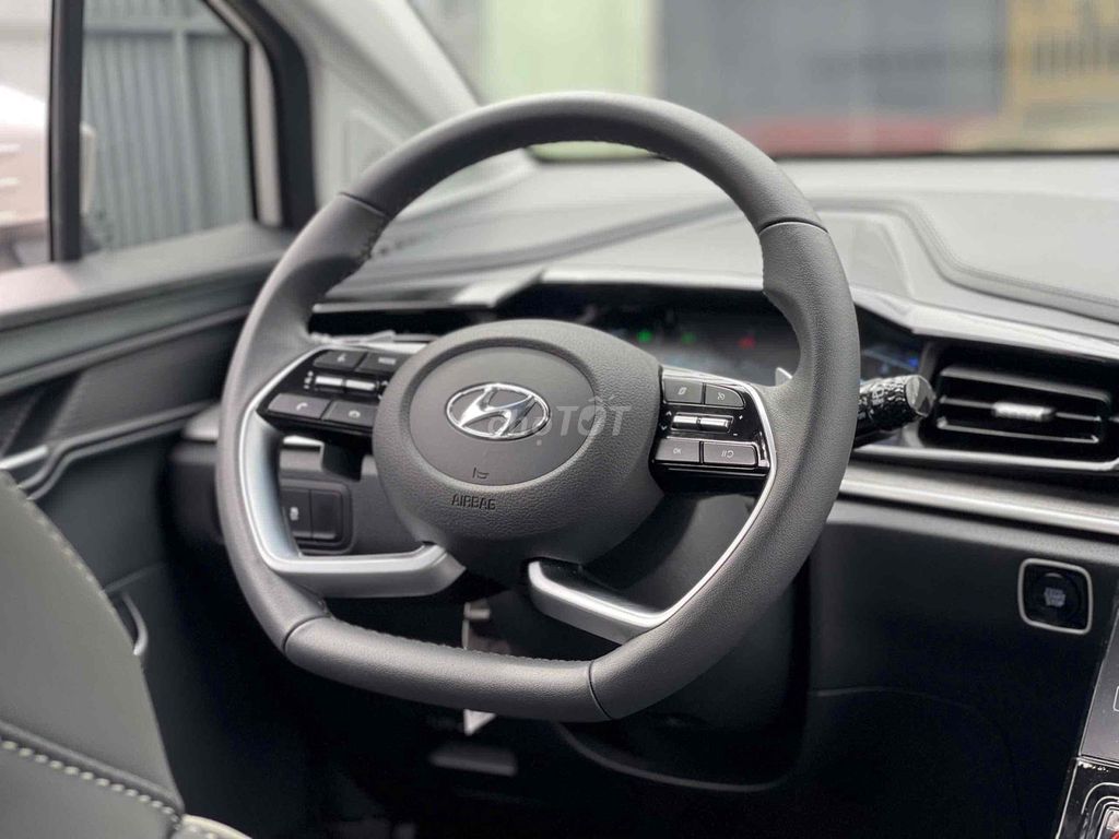 Hyundai Custin 2025 Đặc Biệt 1.5T - 8.000km chuẩn. Mua bán Ô tô tại Thành phố Thủ Đức Tp Hồ Chí Minh được đăng bởi Ô TÔ SÀI GÒN hình 5