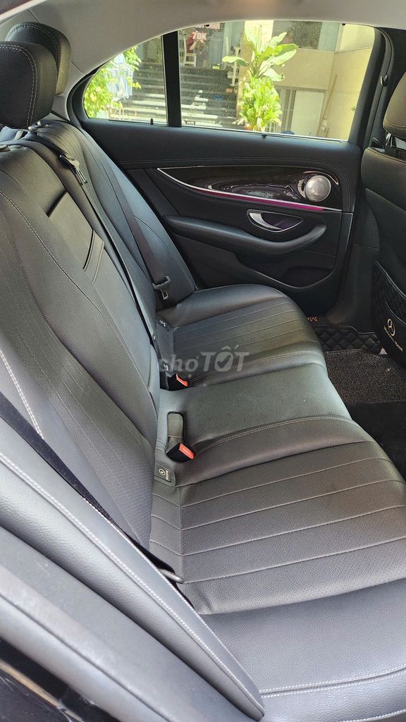 E200 Exclusive Sx 2021 - 19000miles full ls hãng. Mua bán Ô tô tại Quận 7 Tp Hồ Chí Minh được đăng bởi tuấn anh hình 6