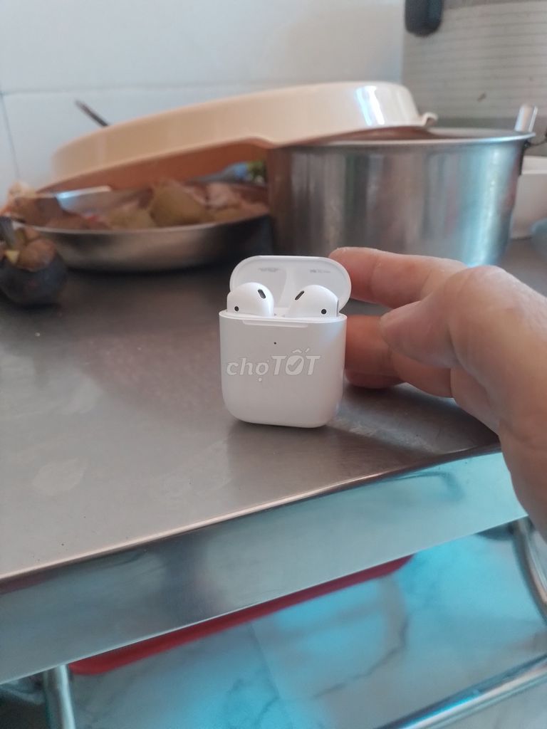 Apple AirPods Trắng Tai nghe không dây. Mua bán Tivi, Âm thanh tại Quận Thanh Khê Đà Nẵng được đăng bởi Tâm trần hình 1