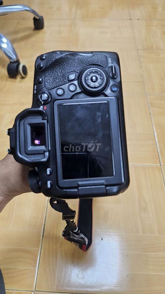 Máy ảnh Canon 6D Mark II Đen. Mua bán Máy ảnh, Máy quay tại Huyện Xuân Lộc Đồng Nai được đăng bởi Nguyễn văn Điệp hình 1