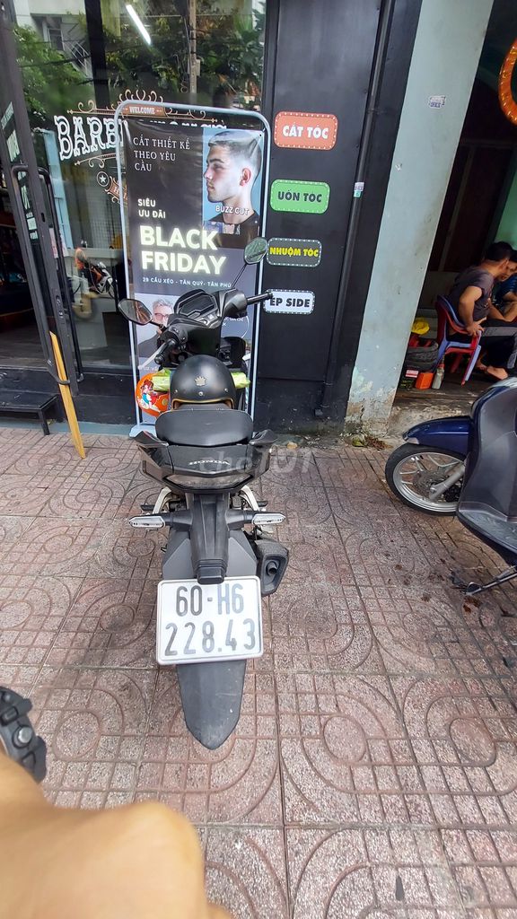 Honda Winner X 2022 Đen vàng. Mua bán Xe máy tại Quận Tân Phú Tp Hồ Chí Minh được đăng bởi Bui Xuan hình 3