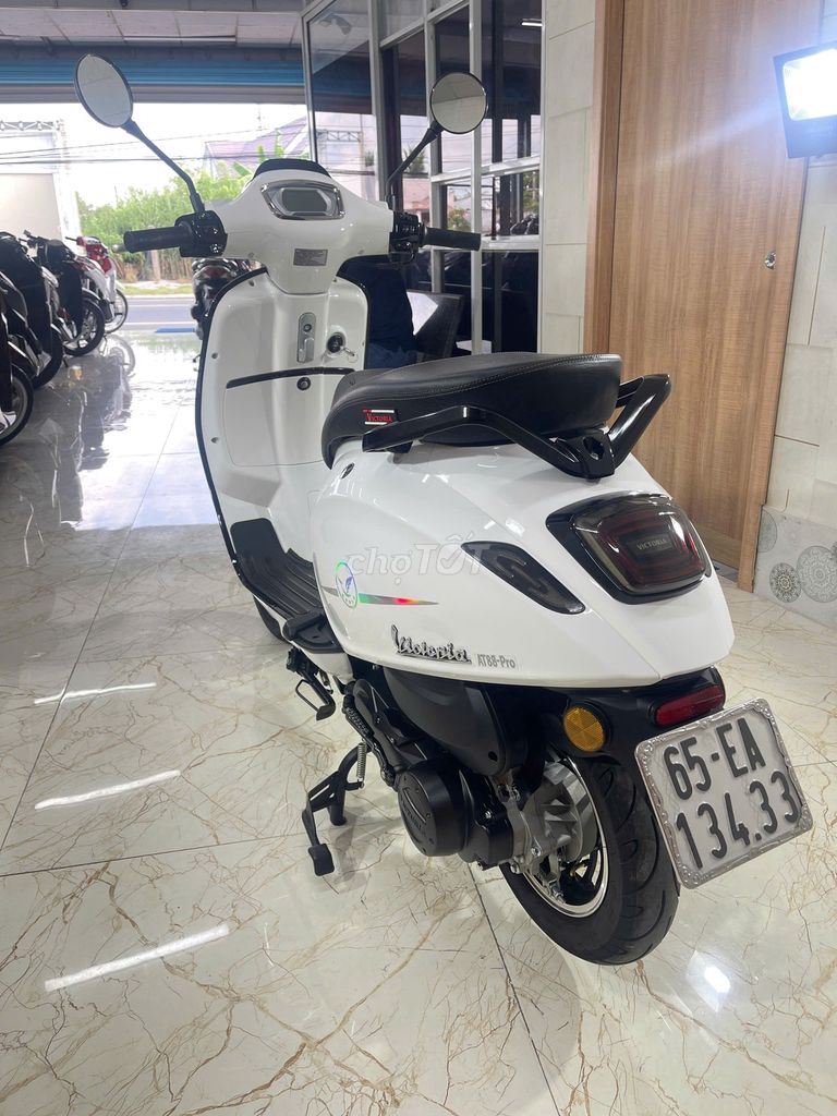Victoria vespa 50cc chạy 200km rẻ hơn mới 5tr. Mua bán Xe điện tại Quận Ô Môn Cần Thơ được đăng bởi XE MÁY QUANG TRẦN chuyen bán xe trúng thưởng  hình 5