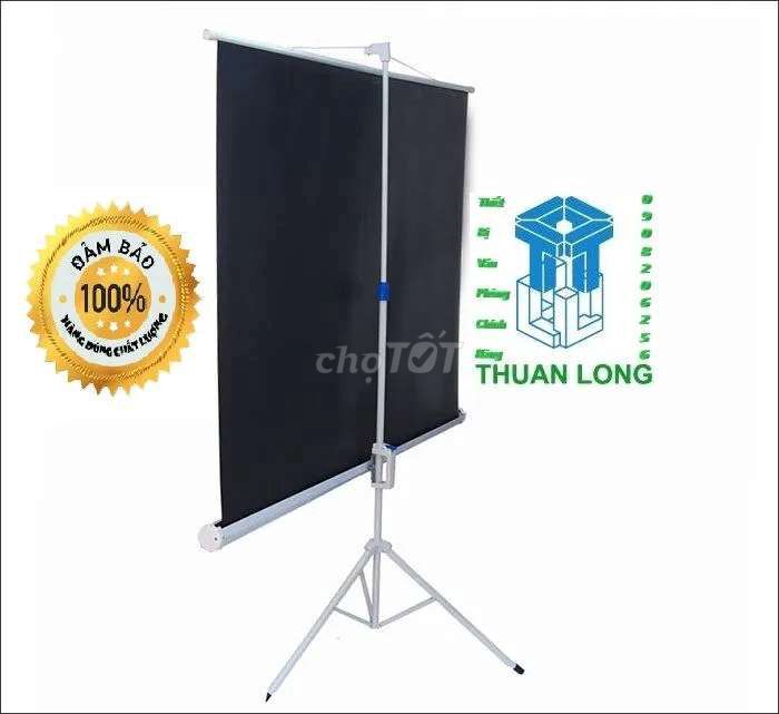 Màn chiếu 3 chân 120inch 2m13 x 2m13