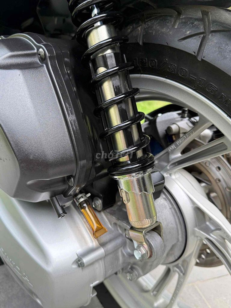 Honda SH150 CBS 2018 Trắng 4000 km. Mua bán Xe máy tại undefined undefined được đăng bởi Cửa Hàng Xe Máy Quang Sang hình 7