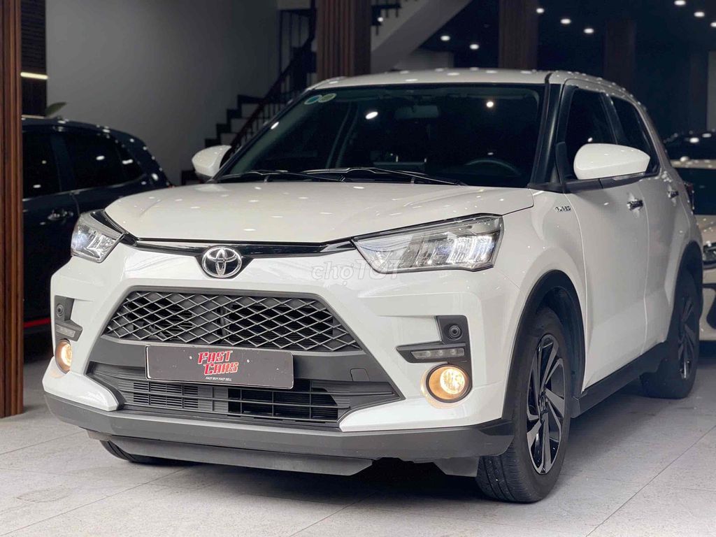 Toyota Raize 2023 минимальный пробег 13 000 км родной без ДТП