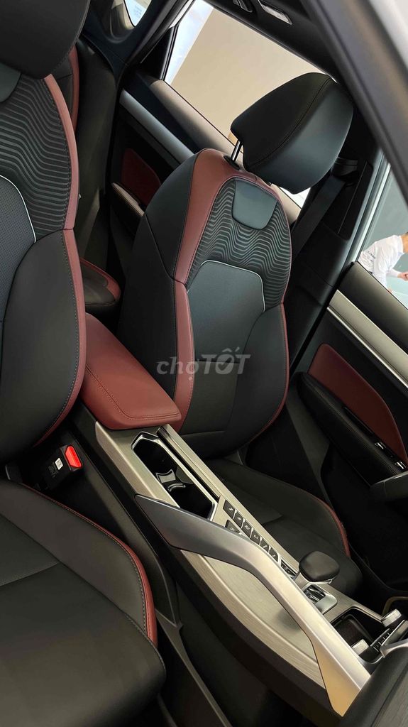 Geely Coolray Flagship chỉ từ 130🥔 nhận xe. Mua bán Ô tô tại Quận 5 Tp Hồ Chí Minh được đăng bởi Đăng Geely Tân Phú hình 11