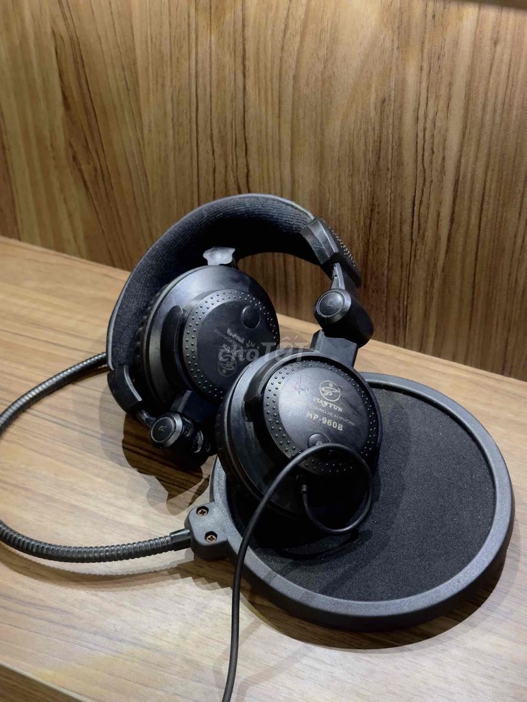 Tai nghe kiểm âm HP-960B Đen tặng lọc mic. Mua bán Tivi, Âm thanh tại Huyện An Dương Hải Phòng được đăng bởi Nguyen Hoang hình 1