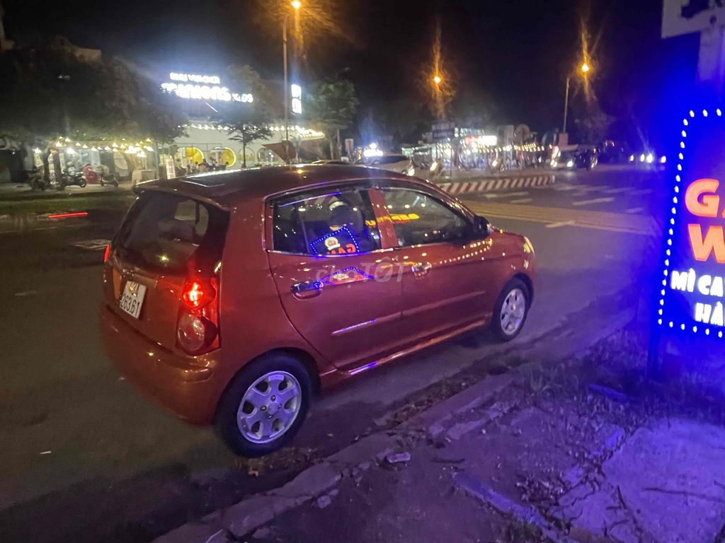 Kia morning 2008, 1.1 AT màu 17pro max như mới. Mua bán Ô tô tại Quận Cẩm Lệ Đà Nẵng được đăng bởi Mười Bằng hình 9