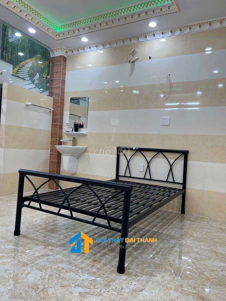 Giường sắt 1M2 kiểu ĐanChéo, GIÁSIÊURẺ, HỎATỐC HCM. Mua bán Giường, chăn ga gối nệm tại Quận Tân Phú Tp Hồ Chí Minh được đăng bởi NỘI THẤT ĐẠI THÀNH hình 1