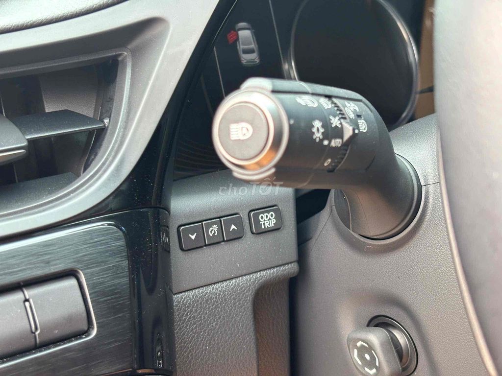 Lexus ES250 - 28000 km. Mua bán Ô tô tại Quận 8 Tp Hồ Chí Minh được đăng bởi Cửa hàng ô tô cũ TRUST CARS hình 14