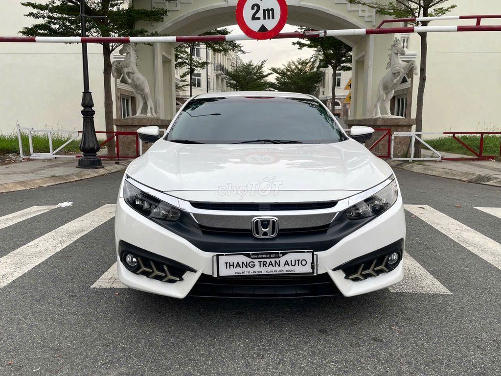 🚘 Honda Civic 1.8 E Sản xuất 2018  Odo : 44.811 km