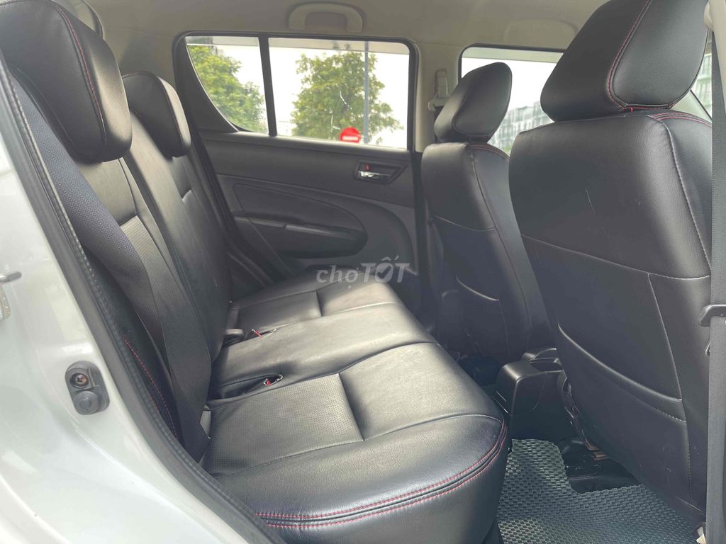 cần bán Suzuki swift 2016 AT xe đẹp xuất sắc. Mua bán Ô tô tại Quận Hoàng Mai Hà Nội được đăng bởi tran duc khien hình 12