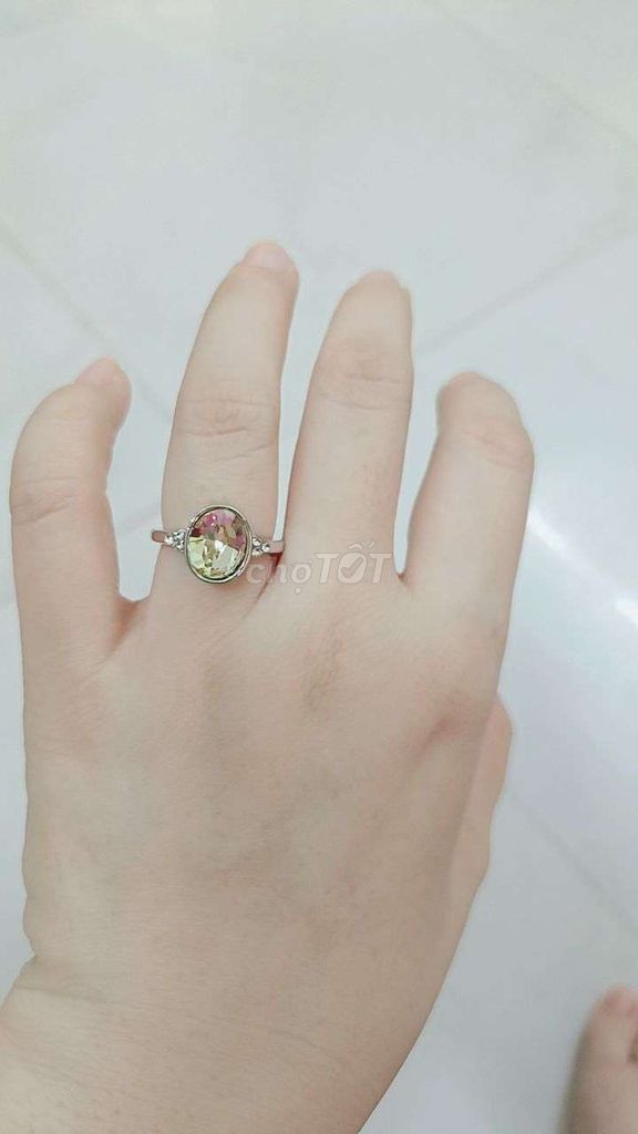 Nhẫn nữ lấp lánh ni 6. Mua bán Phụ kiện thời trang khác tại Huyện Nhà Bè Tp Hồ Chí Minh được đăng bởi Tâm hình 1