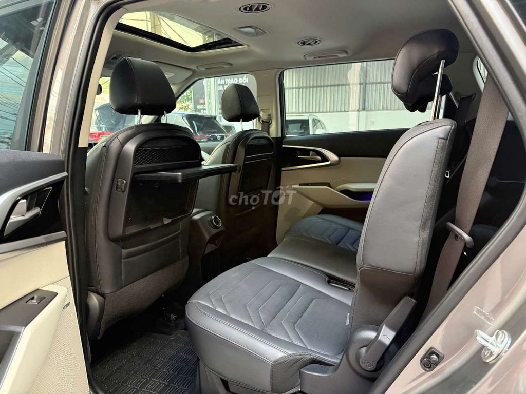 Kia carens 1.5L signature. Mua bán Ô tô tại Thành phố Thủ Đức Tp Hồ Chí Minh được đăng bởi Ms Hiệp  hình 12