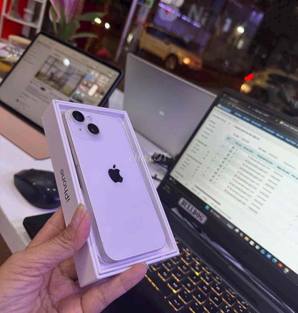 iphone 14-128gb trắng vn/a pin95 zin áp suất. Mua bán Điện thoại tại Quận 3 Tp Hồ Chí Minh được đăng bởi Nam Á Mobile hình 1