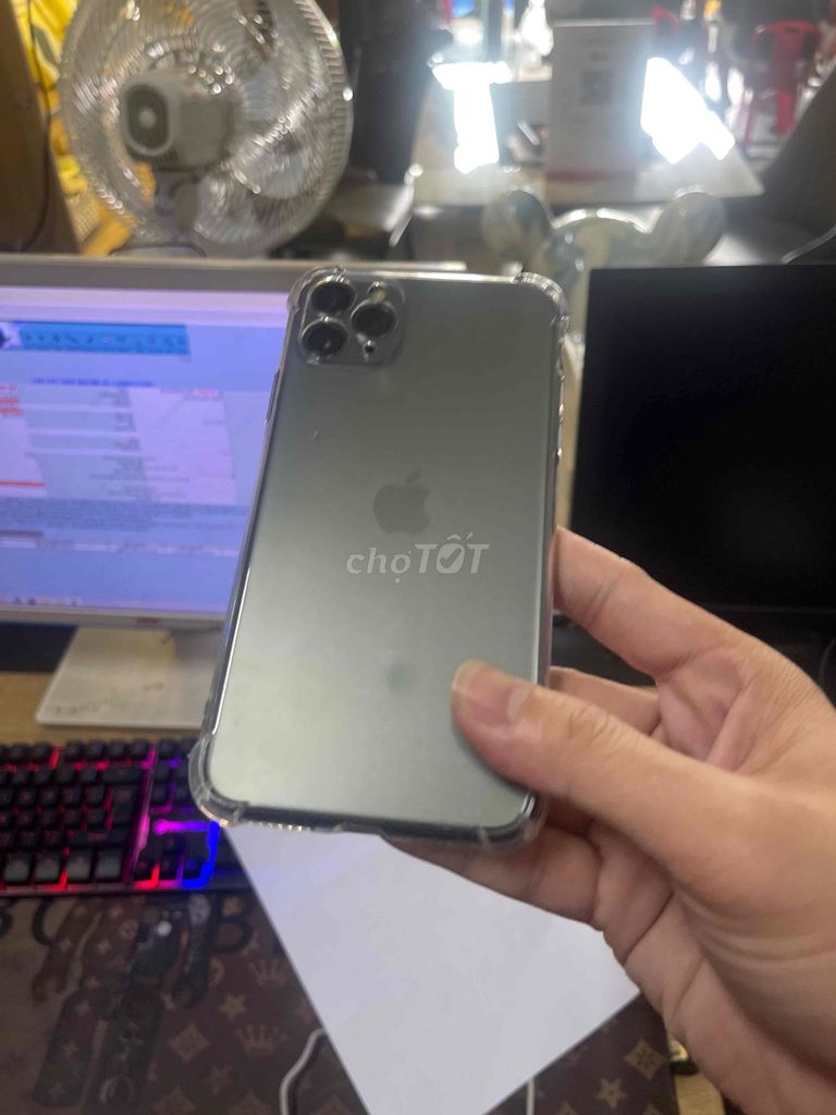 11 pro maxx main zin màn lk còn 7 cây. Mua bán Điện thoại tại Quận Cẩm Lệ Đà Nẵng được đăng bởi Sim Số Đại Tài hình 1