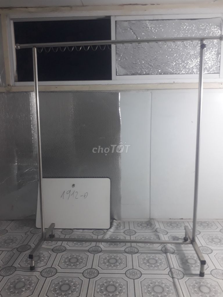 Giá treo quần áo Inox. Mua bán Nội thất, đồ gia dụng khác tại Quận 4 Tp Hồ Chí Minh được đăng bởi Thành Nam hình 1