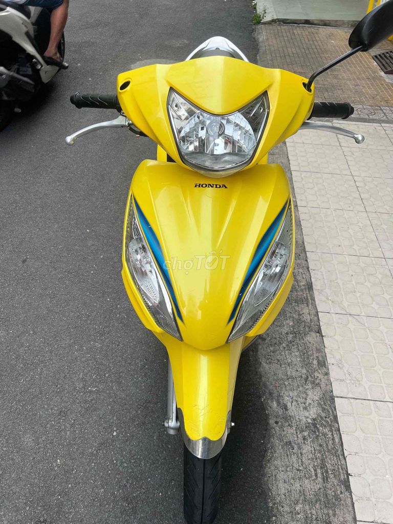 Honda Vision 2012 bstp chíbh chủ. Mua bán Xe máy tại Quận 5 Tp Hồ Chí Minh được đăng bởi A Hà hình 1