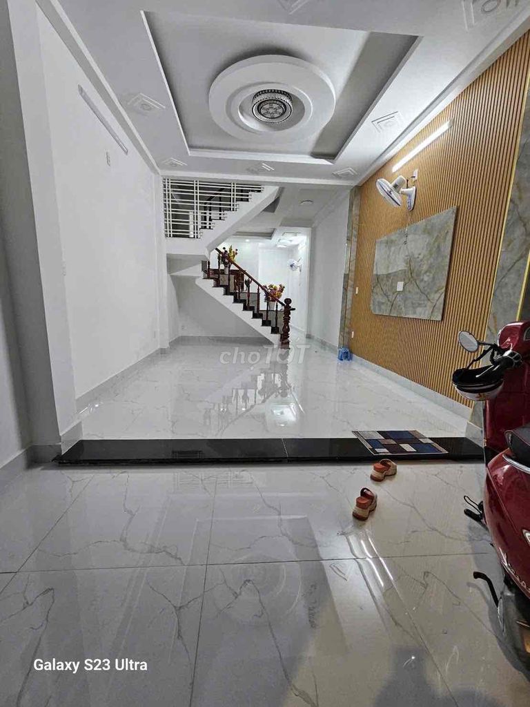 Аренда · 2 комн. · 60 м² · Quận 12, ул. Đường Lâm Thị Hố