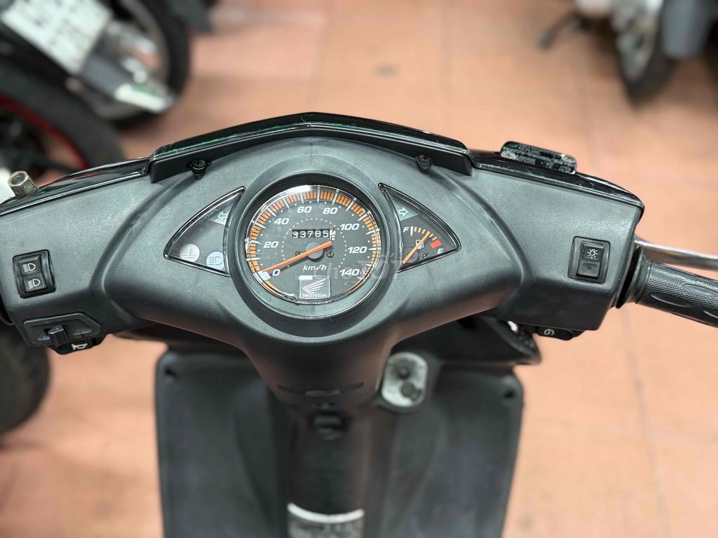 Click 110 Zin Đẹp. Mua bán Xe máy tại Quận Gò Vấp Tp Hồ Chí Minh được đăng bởi Hoàng Bách  hình 5