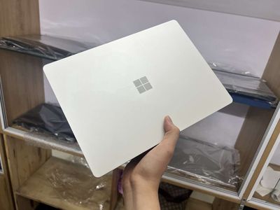 Surface laptop Go i5-10th/16/256 cảm ứng