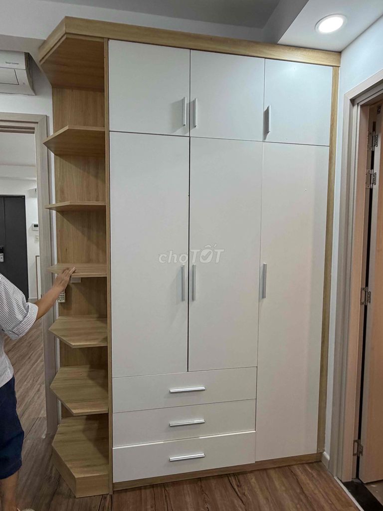 Tủ quần áo Gỗ công nghiệp Trắng. Mua bán Tủ, kệ gia đình tại Quận Tân Phú Tp Hồ Chí Minh được đăng bởi Yến Nhi hình 1