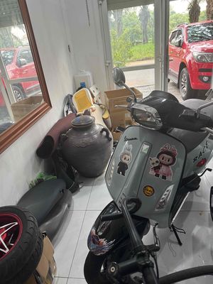 vespa 2015 biển 60.xe còn đẹp máy móc nguyên bản. Mua bán Xe máy tại Thành phố Dĩ An Bình Dương được đăng bởi Hoang hai hình 1