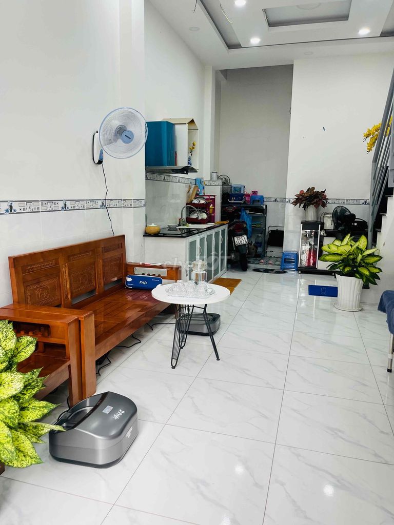 bán nhà 1 triệt 1 lầu. Mua bán nhà ở tại Quận Gò Vấp Tp Hồ Chí Minh được đăng bởi duong minh than hình 2
