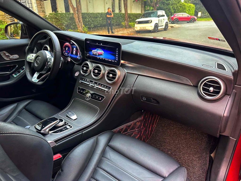 Mercedes-Benz C300 AMG 2019. Mua bán Ô tô tại Quận 7 Tp Hồ Chí Minh được đăng bởi James Do hình 9