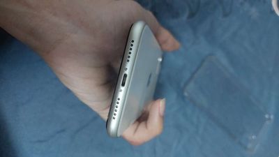 iPhone 11 Trắng 64GB, Bản Quốc Tế, Đã Sử Dụng. Mua bán Điện thoại tại Thành phố Thủ Dầu Một Bình Dương được đăng bởi MinhTruong