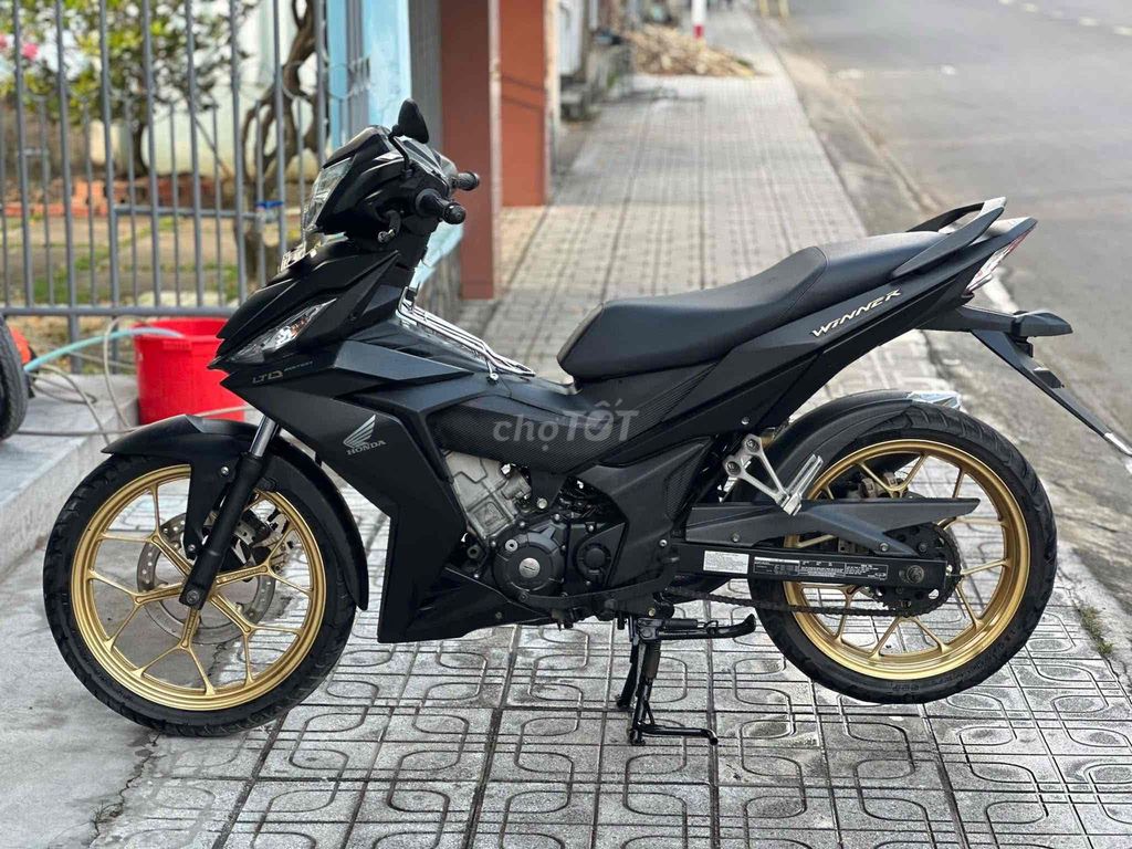 Honda Winner V1 2018 Đen. Mua bán Xe máy tại Huyện Thạnh Phú Bến Tre được đăng bởi XE MÁY MINH TÂN hình 2