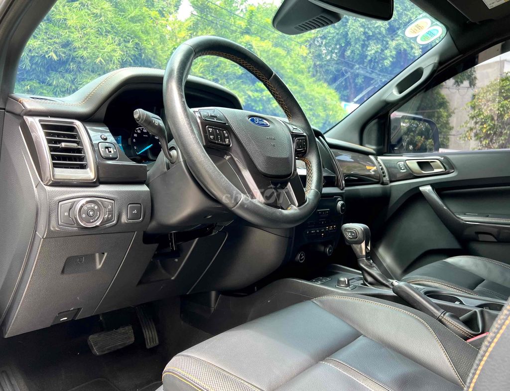 SIÊU CHẤT - WILDTRAK 2018 1 CHỦ - FULL BD HÃNG. Mua bán Ô tô tại Quận Gò Vấp Tp Hồ Chí Minh được đăng bởi DH AUTO FORD CHUYÊN XE FORD LƯỚT CHẤT LƯỢNG CAO hình 10