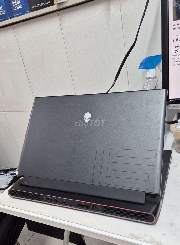 Dell Alienwware M15G3. Mua bán Laptop tại Quận 10 Tp Hồ Chí Minh được đăng bởi Trinh Cẩm hình 1