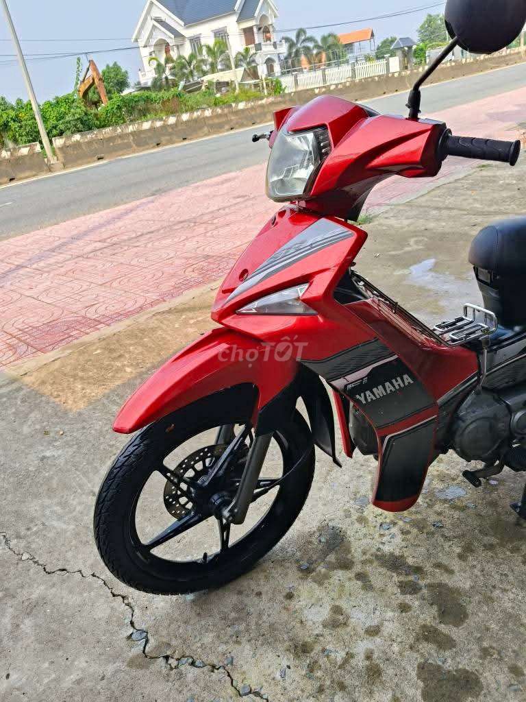 Автомат Yamaha Sirius RC красный